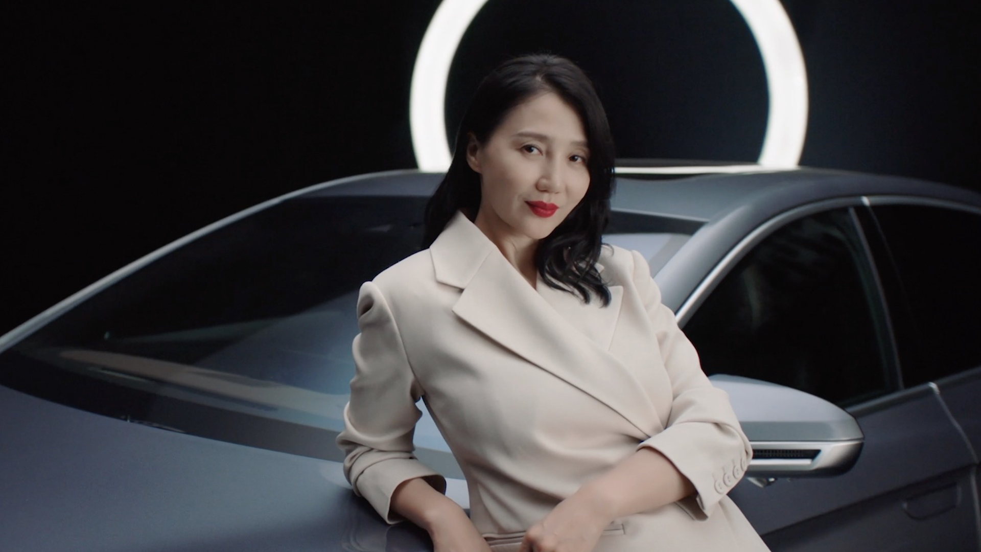 阿朵 | AG尊龙凯时木兰荟首位女性挚友，新民族音乐人
